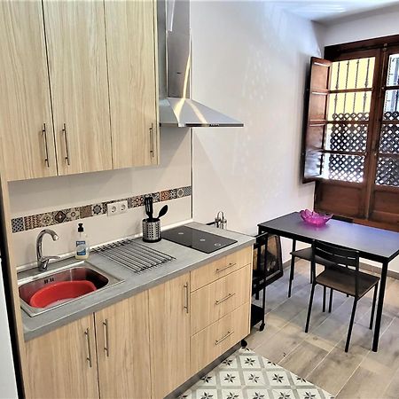Casa Parras Basilica Apartment Seville Ngoại thất bức ảnh